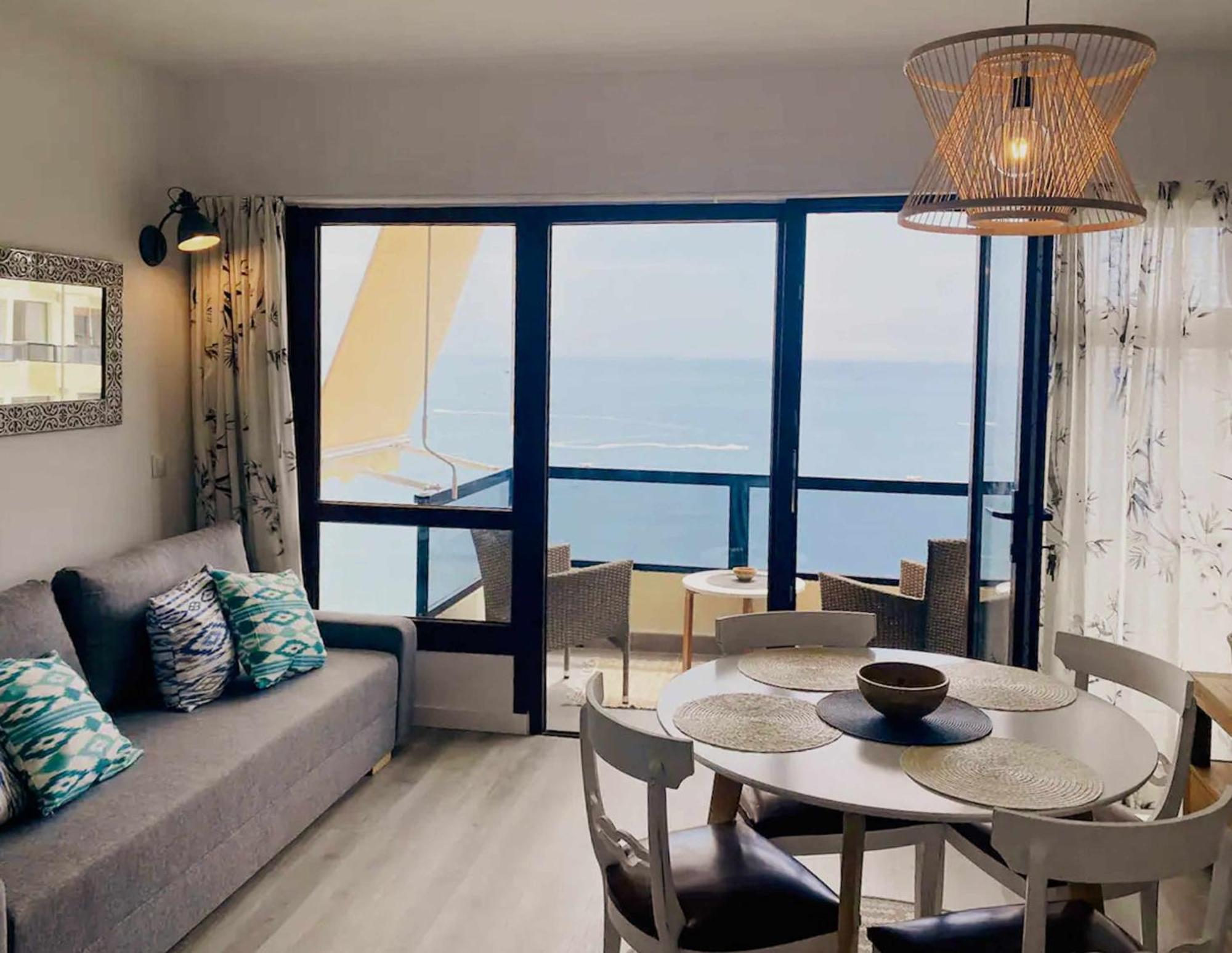 Precioso Apartamento En Primera Linea De Playa Benalmadena Bagian luar foto